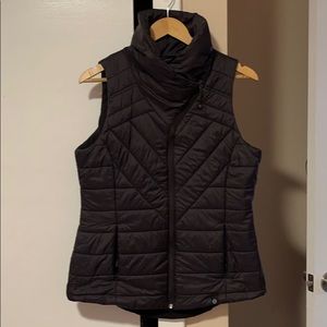 Puffer vest